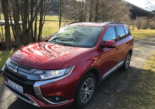 Mitsubishi Outlander cena 82000 przebieg: 78000, rok produkcji 2016 z Góra małe 254
